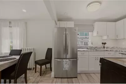 629 Thames Street #2, Newport, RI 02840 - Photo 4