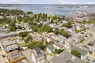 629 Thames St, Newport, RI 02840 - Photo 26
