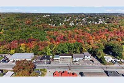 71 Tiogue Avenue, West Warwick, RI 02893 - Photo 2