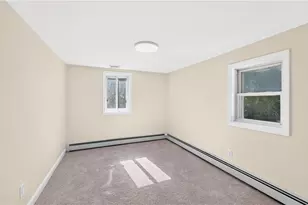 291 Groveland Ave, Warwick, RI 02886 - Photo 18