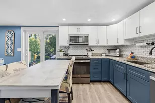 22 King Phillip St, Portsmouth, RI 02871 - Photo 6