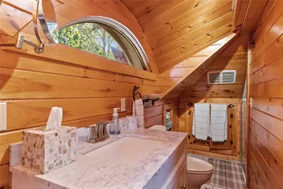556 Shore Road, Jamestown, RI 02835 - Photo 18