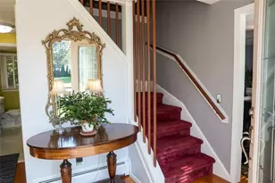 42 Tanglewood Dr, East Providence, RI 02915 - Photo 4