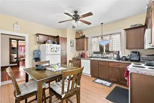 89 Auburn St, Cranston, RI 02910 - Photo 22