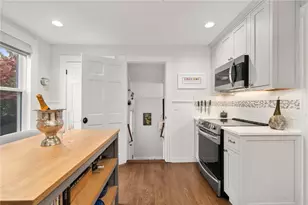 4 Friendship St, Newport, RI 02840 - Photo 14