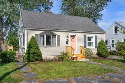384 Vine Street, Pawtucket, RI 02861 - Photo 1