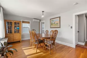 384 Vine St, Pawtucket, RI 02861 - Photo 12