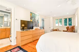 48 Hillcrest Rd, South Kingstown, RI 02879 - Photo 28