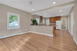 53 Burton St, Bristol, RI 02809 - Photo 12