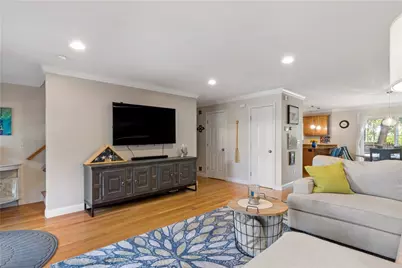 53 Vine Street, East Greenwich, RI 02818 - Photo 12