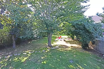 12 Draper Avenue, Middletown, RI 02842 - Photo 6