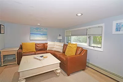 12 Draper Avenue, Middletown, RI 02842 - Photo 24