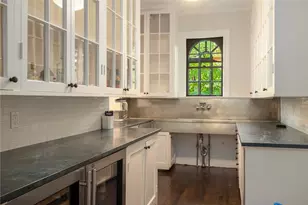 330 Freeman Pkwy, Providence, RI 02906 - Photo 24