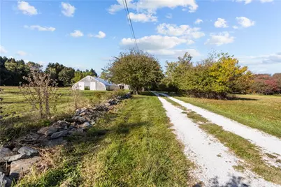 184 Glen Road, Portsmouth, RI 02871 - Photo 6