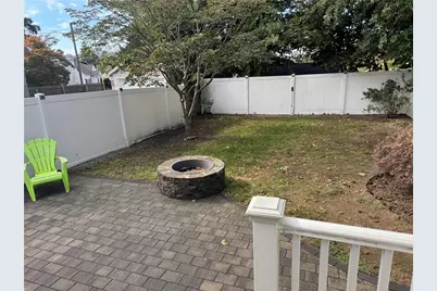 55 Knollwood Avenue, Cranston, RI 02910 - Photo 46
