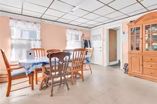 39 Bagley St, Central Falls, RI 02863 - Photo 6