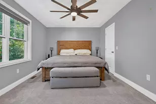 427 Log Rd, Smithfield, RI 02917 - Photo 20