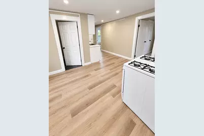 70 Whittier Avenue, Providence, RI 02909 - Photo 20
