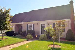 103 Greenwich Ave, East Providence, RI 02914 - Photo 4