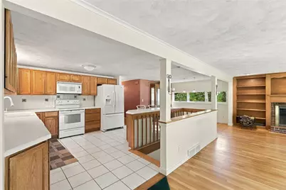 157 Shenandoah Road, Warwick, RI 02886 - Photo 4