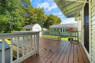 26 Bluebird Dr, Tiverton, RI 02878 - Photo 22