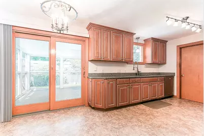 91 Torrington Drive, Warwick, RI 02889 - Photo 2