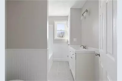 36 Kinnicutt Avenue, Warren, RI 02885 - Photo 14