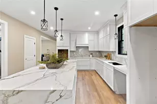 12 Beechwood Dr, Cranston, RI 02921 - Photo 12