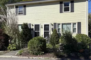 8 Aventine Ave, Providence, RI 02904 - Photo 1