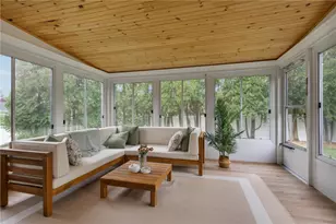 22 Oakhurst Dr, Smithfield, RI 02828 - Photo 8