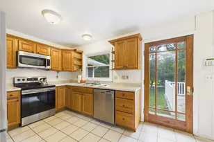 115 Little Rest Rd, South Kingstown, RI 02881 - Photo 14