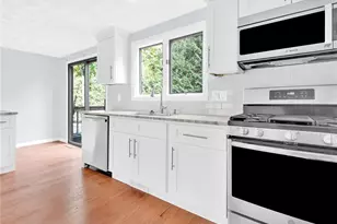 265 Scituate Ave, Cranston, RI 02921 - Photo 6