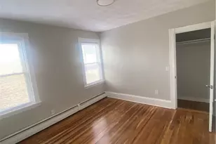 195 Ohio Ave, Providence, RI 02905 - Photo 6