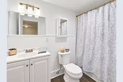 752 Quaker Lane #B207, Warwick, RI 02818 - Photo 4