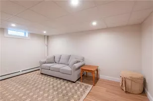 5 Sherri Ln, Middletown, RI 02842 - Photo 16