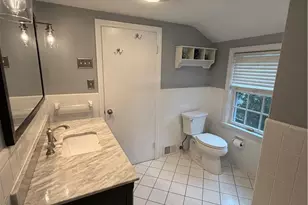 136 Lawnacre Dr, Cranston, RI 02920 - Photo 14