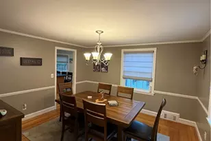 136 Lawnacre Dr, Cranston, RI 02920 - Photo 8
