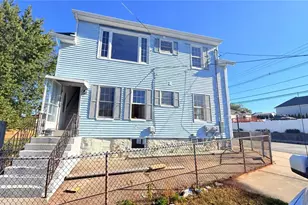 1711 Bay St, Fall River, MA 02724 - Photo 2