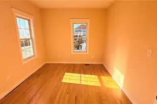 1711 Bay St, Fall River, MA 02724 - Photo 16
