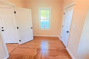 1711 Bay St, Fall River, MA 02724 - Photo 12