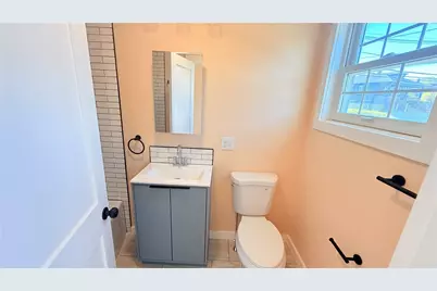 1711 Bay Street #1, Fall River, MA 02724 - Photo 14