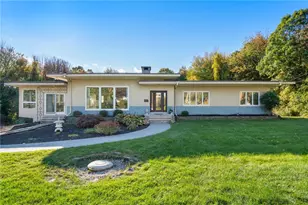 250 Harris Rd, Smithfield, RI 02917 - Photo 2