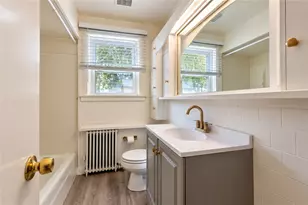 107 Fuller St, Pawtucket, RI 02861 - Photo 18