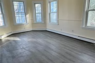 43 Summit St, Woonsocket, RI 02895 - Photo 12