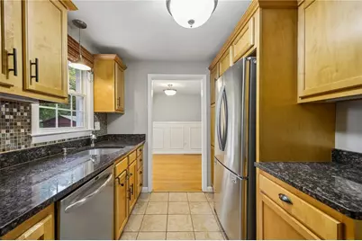 6 Wampanoag Circle, North Kingstown, RI 02852 - Photo 12