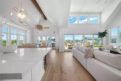 811 Ocean Road, Narragansett, RI 02882 - Photo 4