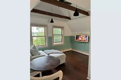 121 Maple Avenue, East Providence, RI 02915 - Photo 8