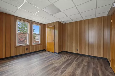 84 Avenue C, Woonsocket, RI 02895 - Photo 20