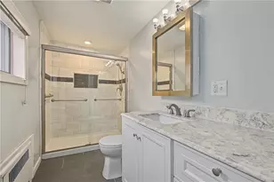 84 Avenue C, Woonsocket, RI 02895 - Photo 8