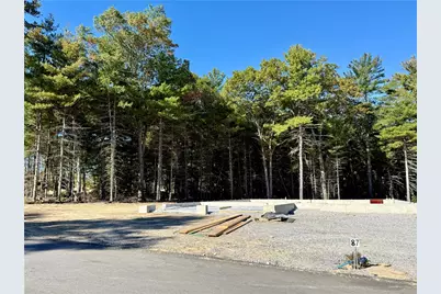 87 Sunset Lake Circle Circle, Coventry, RI 02816 - Photo 4